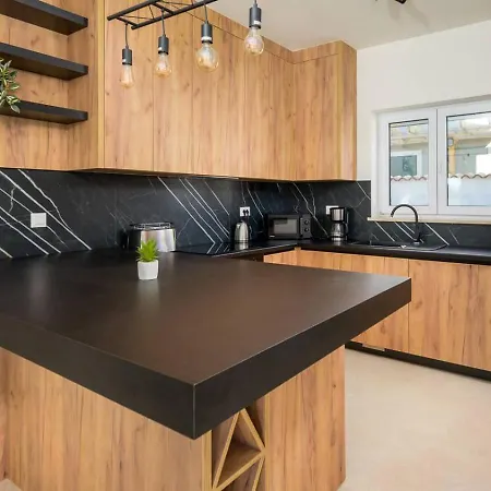 Daire Modern In Fažana